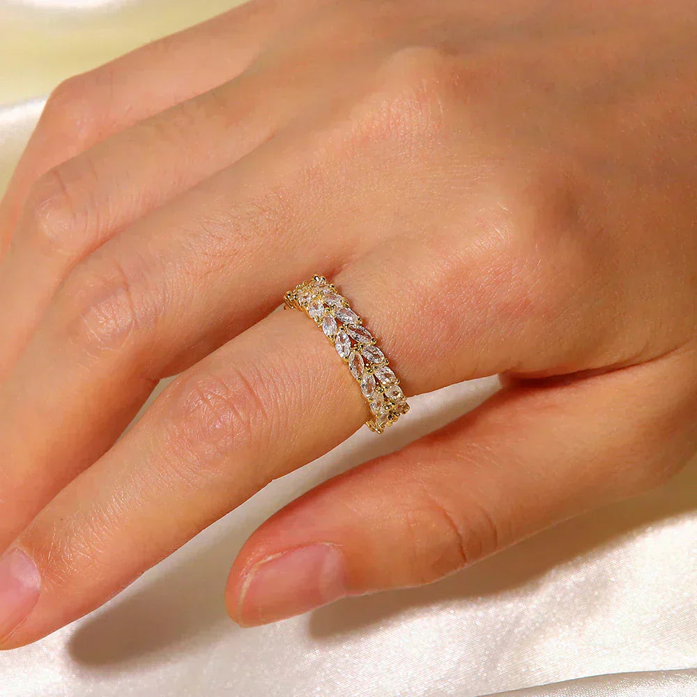Clarisse Mønstret Guld Ring