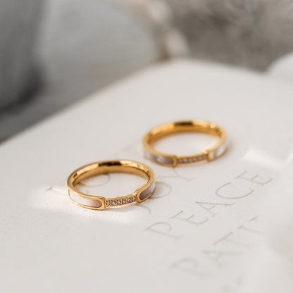 Gabrielle Diamant Simulant Guld Ring