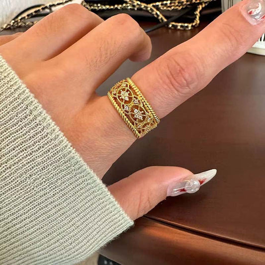 Catarina Lumielle Ring | Guld