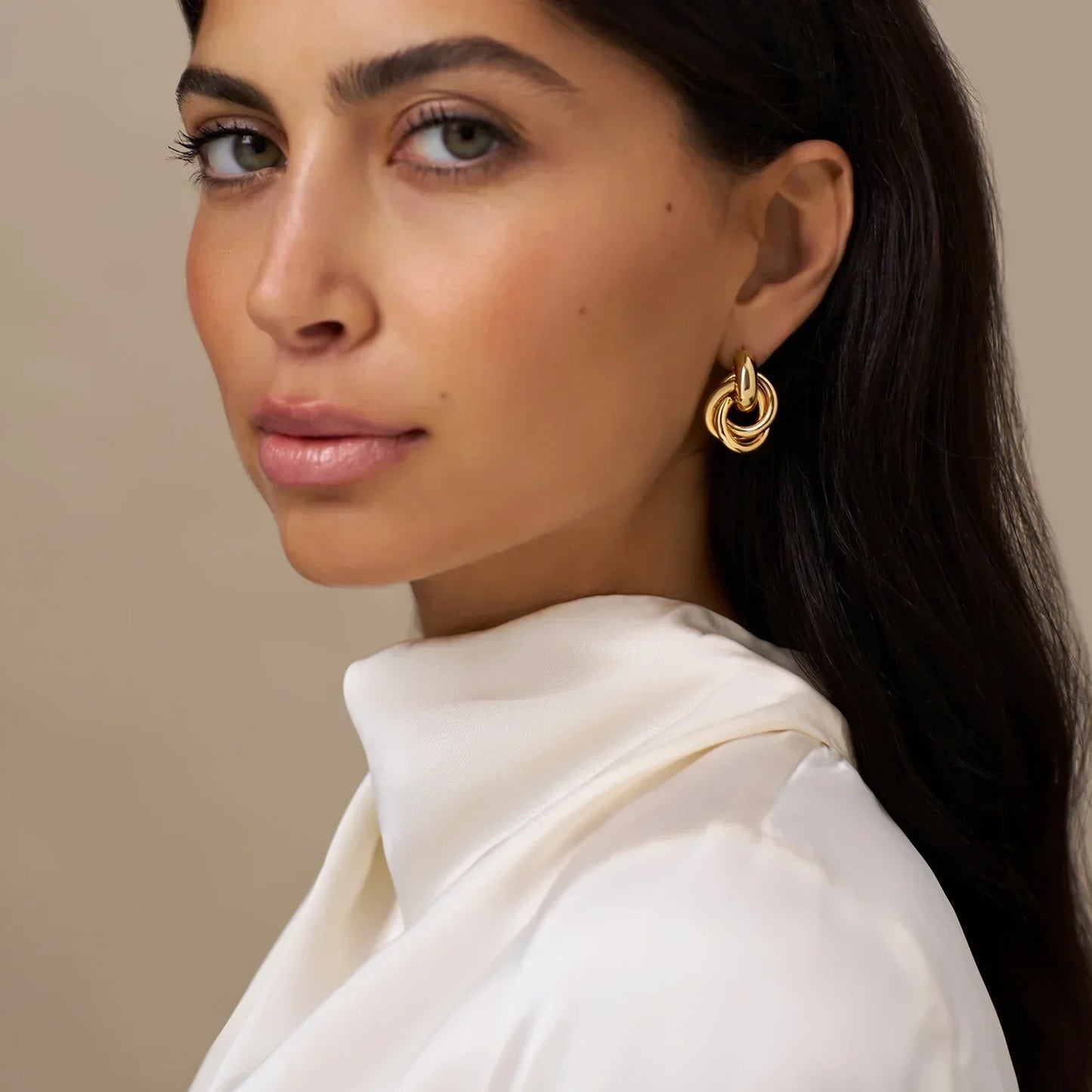 Statement Interlocking Øreringe | Guld
