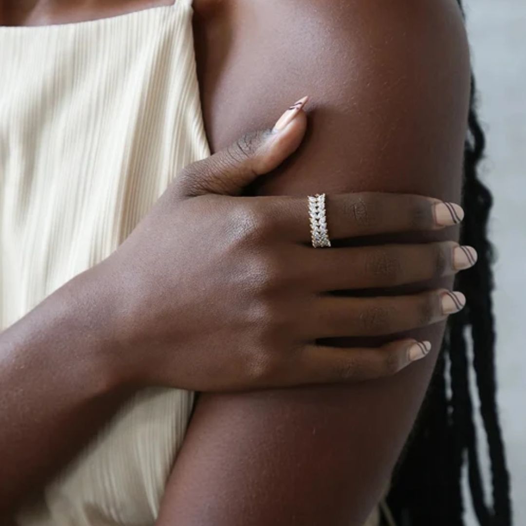 Clarisse Mønstret Guld Ring