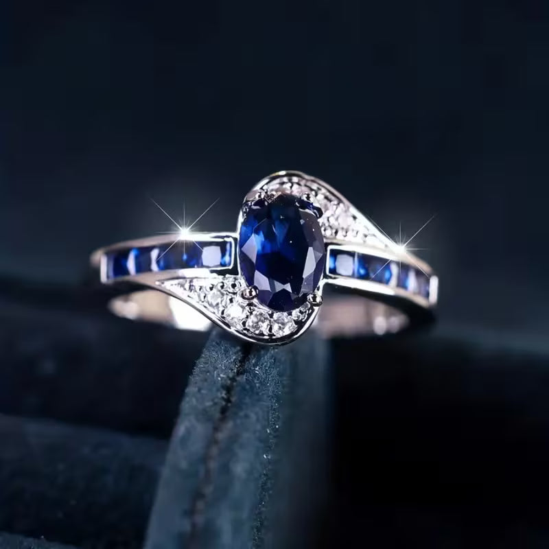 Safir Flow Ring | Hvidguld