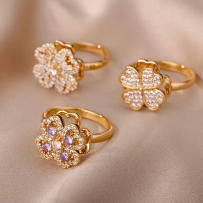 Clover Ring